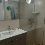 Jolie Provencale Avec Piscine Et Vue *